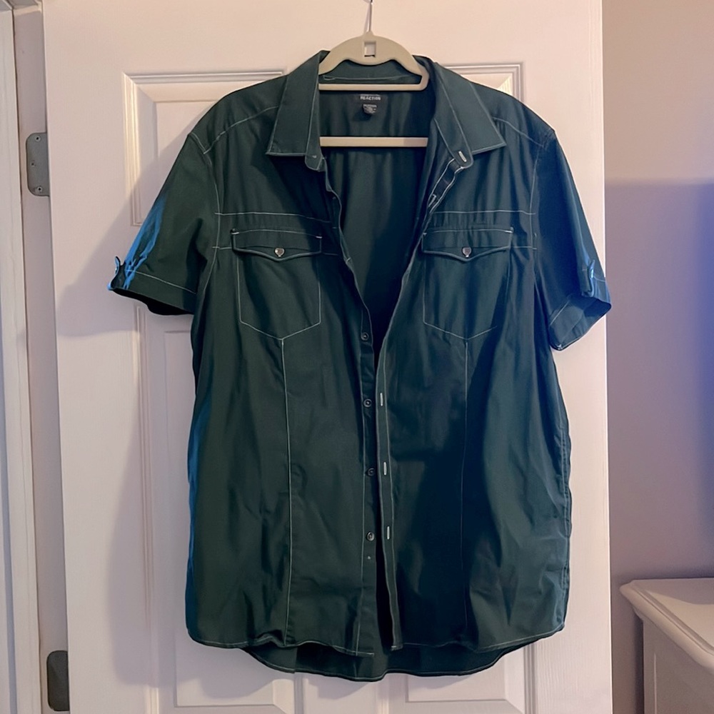 Keneth Cole Reaction 2XL button down shirt